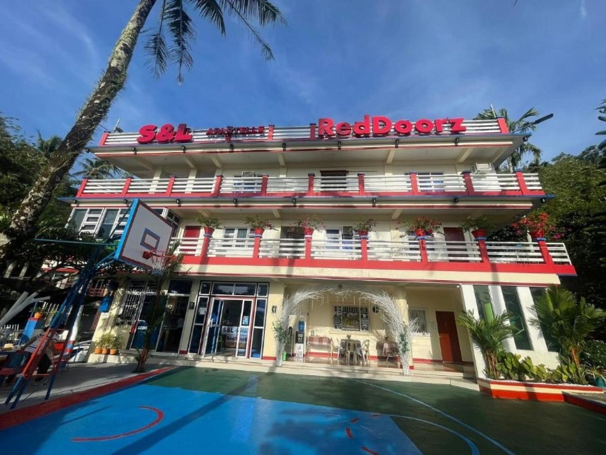 Reddoorz At S & L Apartelle Daraga Albay Legazpi Bagian luar foto
